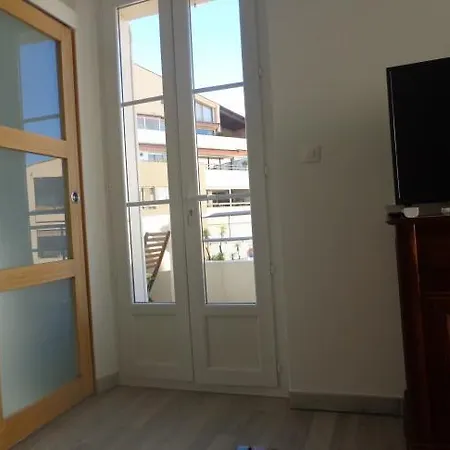 23 Rostan Apartman