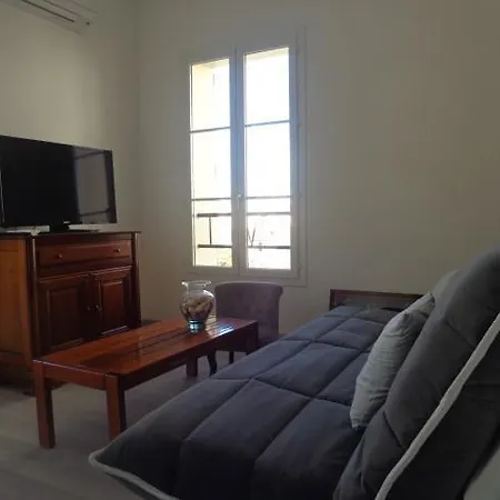 Apartman 23 Rostan *