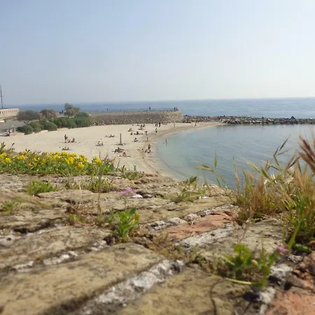 23 Rostan * Antibes
